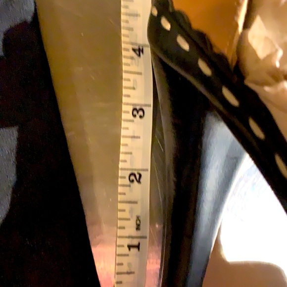 CHANEL Vintage Cloth Heels - Picture 15 of 16